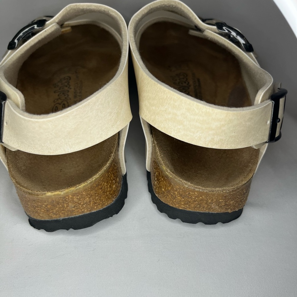 Birkenstock Cream Sandals Women’s Size 6 - Picture 8 of 8